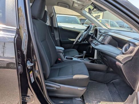 Used 2018 Toyota RAV4 LE w/ All Weather Liner Package AWD/4WD image 25
