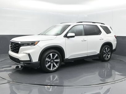 Used 2025 Honda Pilot Elite