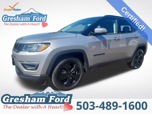 Used 2018 Jeep Compass Latitude AWD/4WD image 1