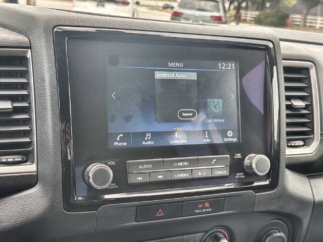 Used 2022 Nissan Frontier SV RWD image 13