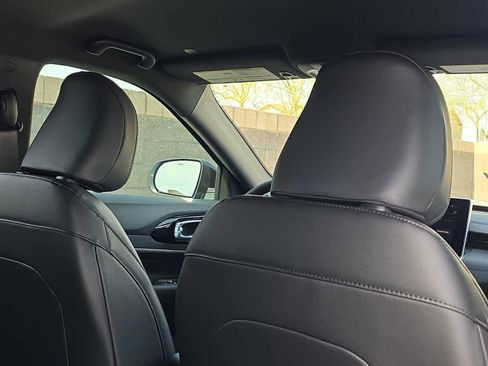 New 2026 Jeep Compass Latitude image 21