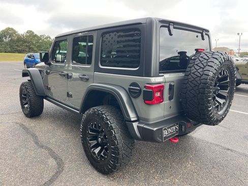 Used 2018 Jeep Wrangler Unlimited Rubicon AWD/4WD image 14