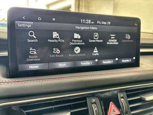 Used 2022 Genesis G70 3.3T RWD image 20