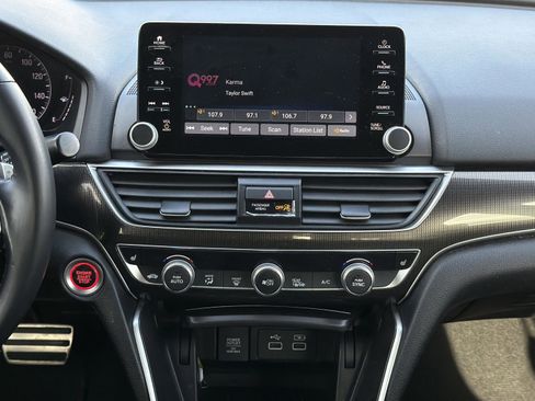 Certified 2021 Honda Accord Sport image 17