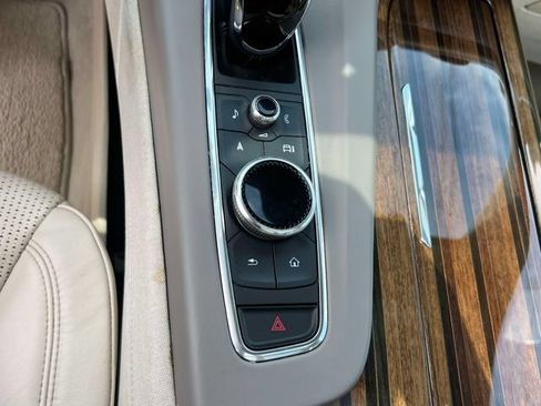 Used 2023 Cadillac Escalade ESV Sport Platinum AWD/4WD image 39
