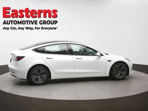 Used 2023 Tesla Model 3 Standard Range image 39