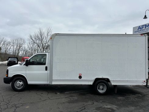 Used 2008 Chevrolet Express 3500 image 14