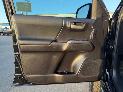 Used 2021 Toyota Tacoma TRD Pro AWD/4WD image 20