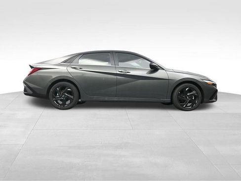 New 2026 Hyundai Elantra SEL Sport Premium FWD image 37