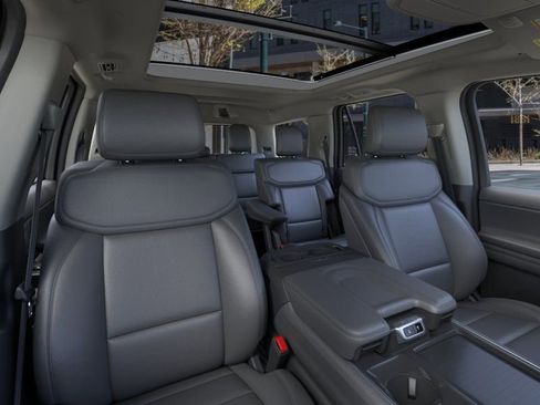 New 2026 Ford Expedition Active AWD/4WD image 10
