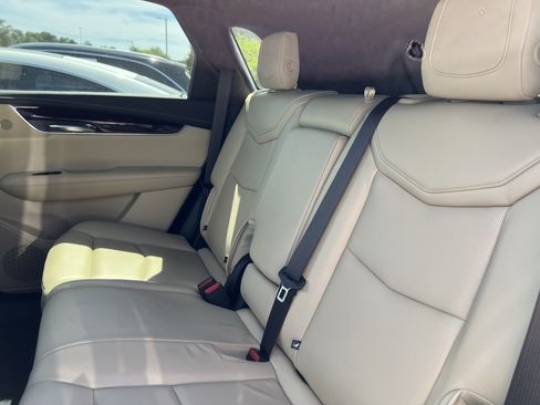 Used 2019 Cadillac XT5 Luxury AWD/4WD image 33