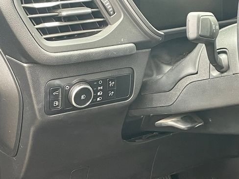 Used 2024 Ford Escape SE image 7