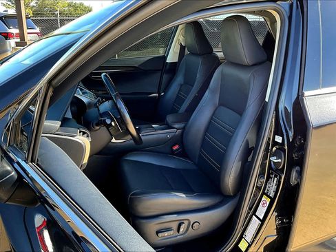 Used 2018 Lexus NX 300h AWD w/ Comfort Package image 7