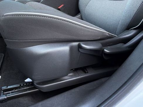 Used 2022 Chevrolet TrailBlazer LS image 23