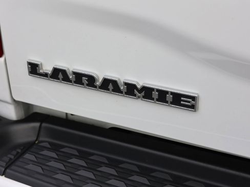 Used 2024 RAM 2500 Laramie AWD/4WD image 12