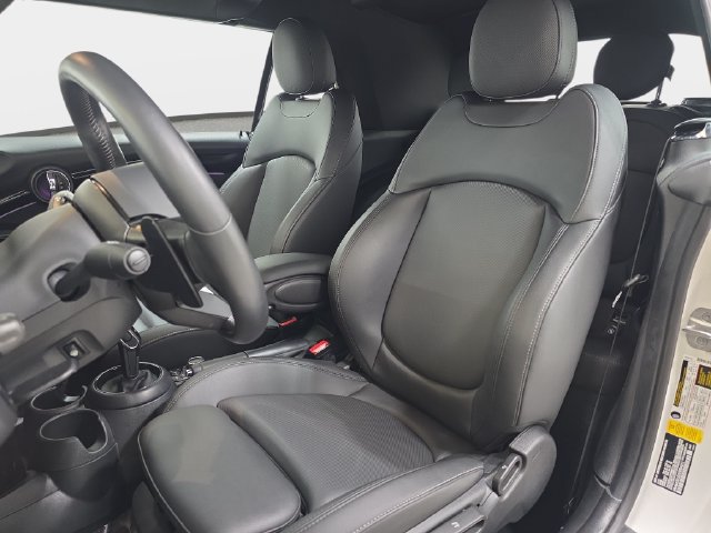 Certified 2024 MINI Cooper S FWD image 31