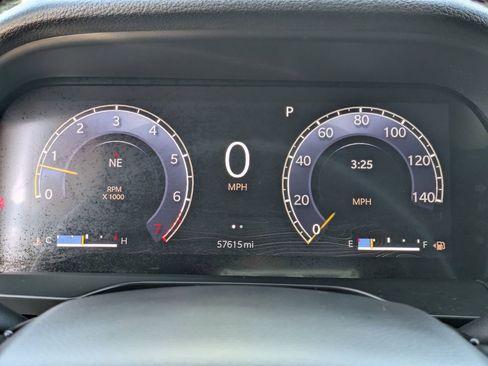 Used 2021 Jeep Grand Cherokee L Laredo image 28