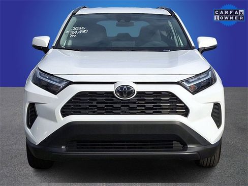Used 2025 Toyota RAV4 XLE image 2