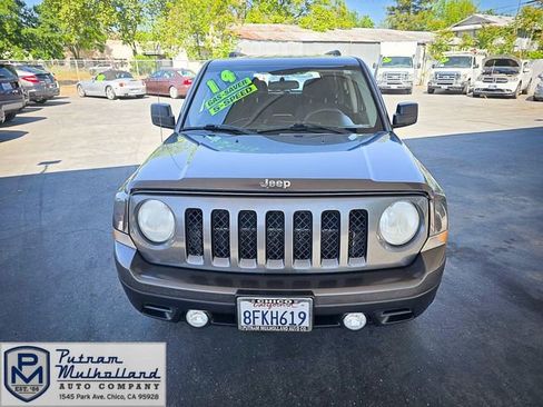 Used 2014 Jeep Patriot Sport image 3