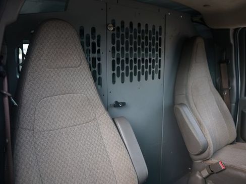 Used 2021 Chevrolet Express 2500 w/ Driver Convenience Package RWD image 13