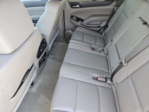 Used 2017 GMC Yukon SLT w/ Open Road Package image 31