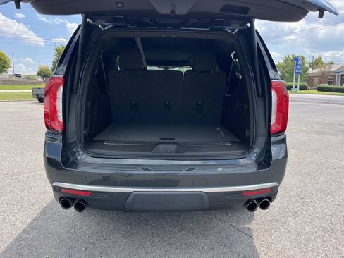 Used 2021 GMC Yukon XL Denali RWD image 14