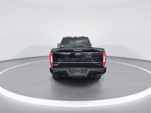 Used 2021 Ford F250 Lariat image 7