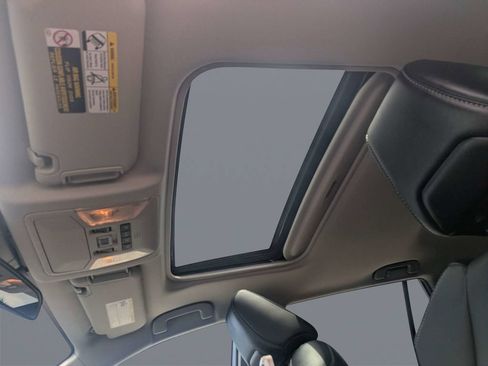 Used 2021 Toyota RAV4 XLE Premium FWD image 22