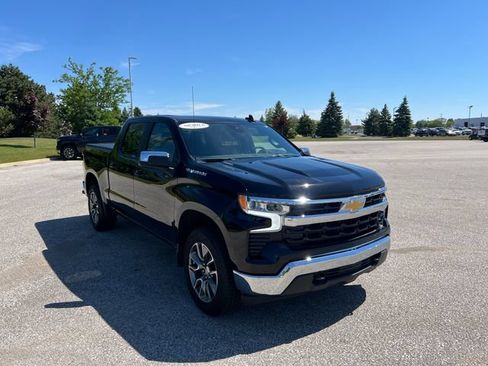 Used 2026 Chevrolet Silverado 1500 LT AWD/4WD image 3