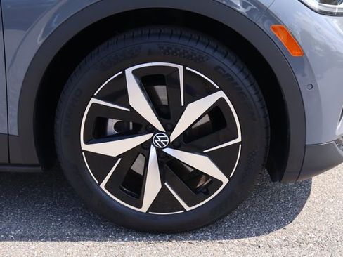 Certified 2024 Volkswagen ID.4 Pro S image 11