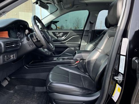 Used 2020 Lincoln Corsair Reserve image 15