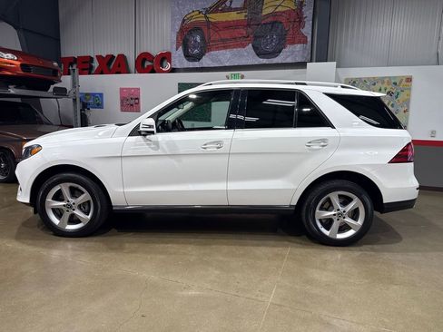 Used 2017 Mercedes-Benz GLE 350 4MATIC image 4