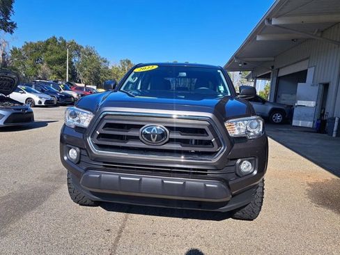 Used 2022 Toyota Tacoma SR5 image 15