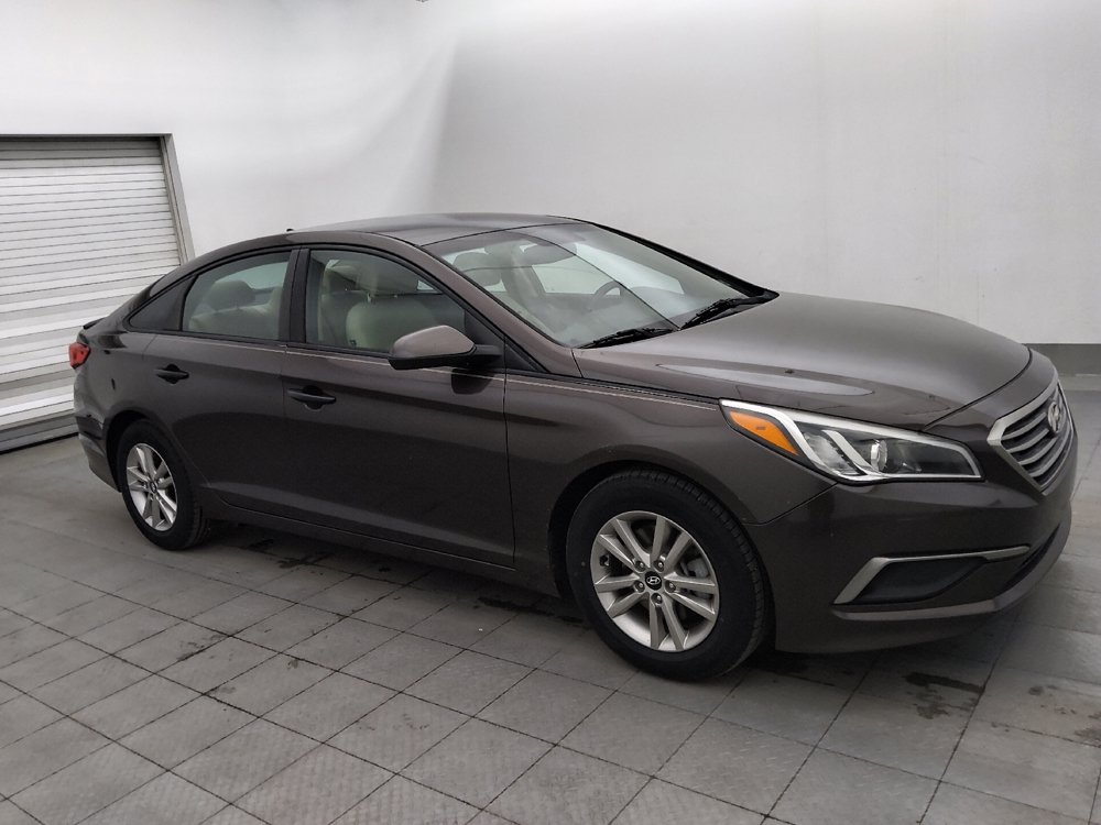 Used 2016 Hyundai Sonata SE FWD image 11