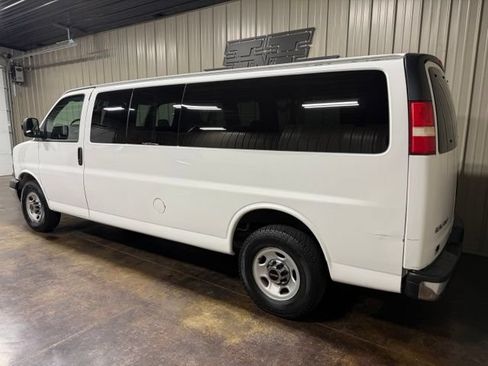Used 2014 GMC Savana 3500 LT w/ LT Preferred Equipment Group RWD image 5