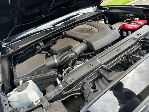 Used 2023 Toyota Tacoma image 20