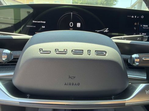 Used 2024 Lucid Air Touring AWD/4WD image 18