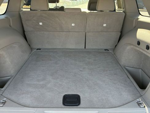 Used 2011 Jeep Grand Cherokee Laredo image 22