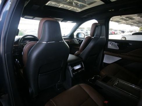 Used 2023 Lincoln Aviator Grand Touring w/ Equipment Group 301A image 31