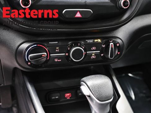Used 2021 Kia Soul S FWD image 20