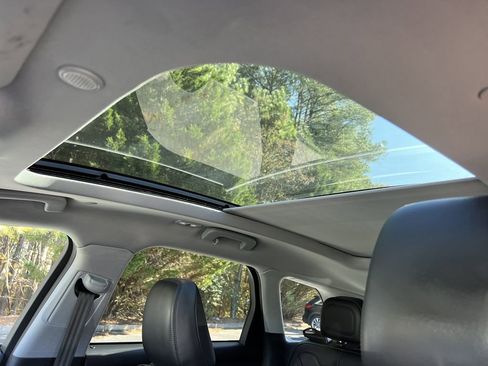 Used 2021 Lincoln Corsair Reserve w/ Equipment Group 201A image 30