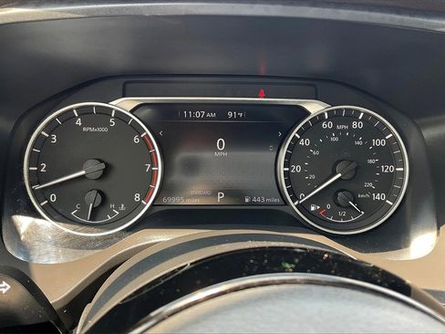 Used 2021 Nissan Rogue SV w/ Premium Package image 19