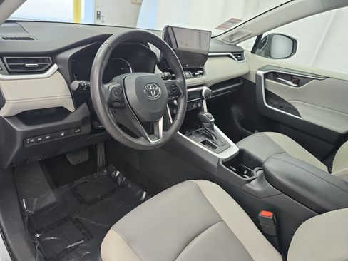Used 2024 Toyota RAV4 XLE Premium w/ Weather Package FWD image 16