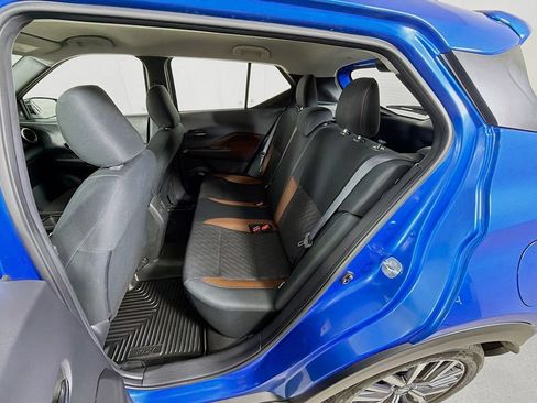 Used 2024 Nissan Kicks SR FWD image 19