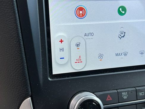 Certified 2024 Ford Edge SEL w/ Convenience Package image 8