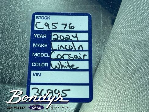 Used 2024 Lincoln Corsair FWD image 21
