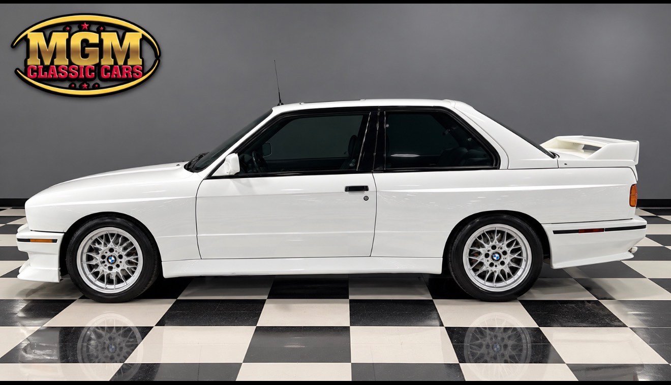 Used 1989 BMW M3 Coupe RWD image 2