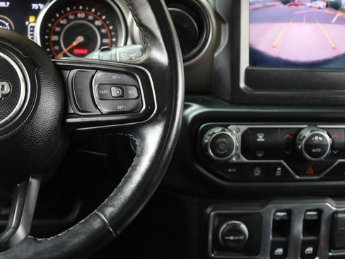 Used 2021 Jeep Wrangler Sport AWD/4WD image 29