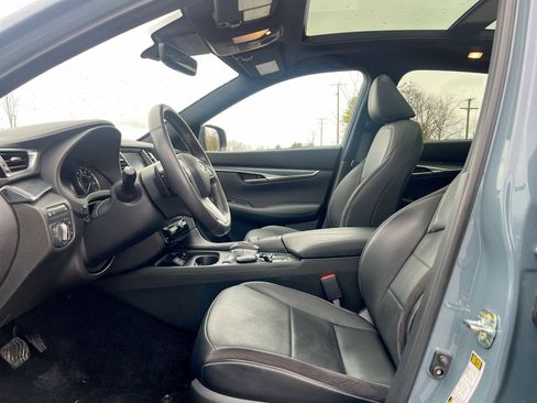Used 2023 INFINITI QX50 Sport image 15
