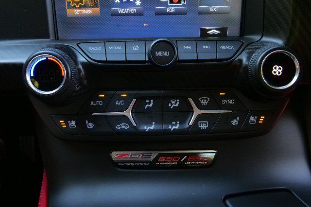 Used 2018 Chevrolet Corvette Z06 RWD image 21